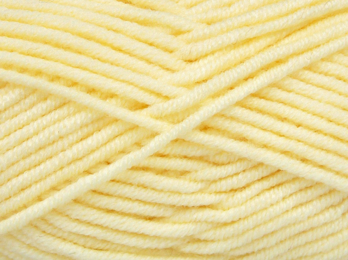 Classic Wool Bulky Light Yellow fnt2-73814