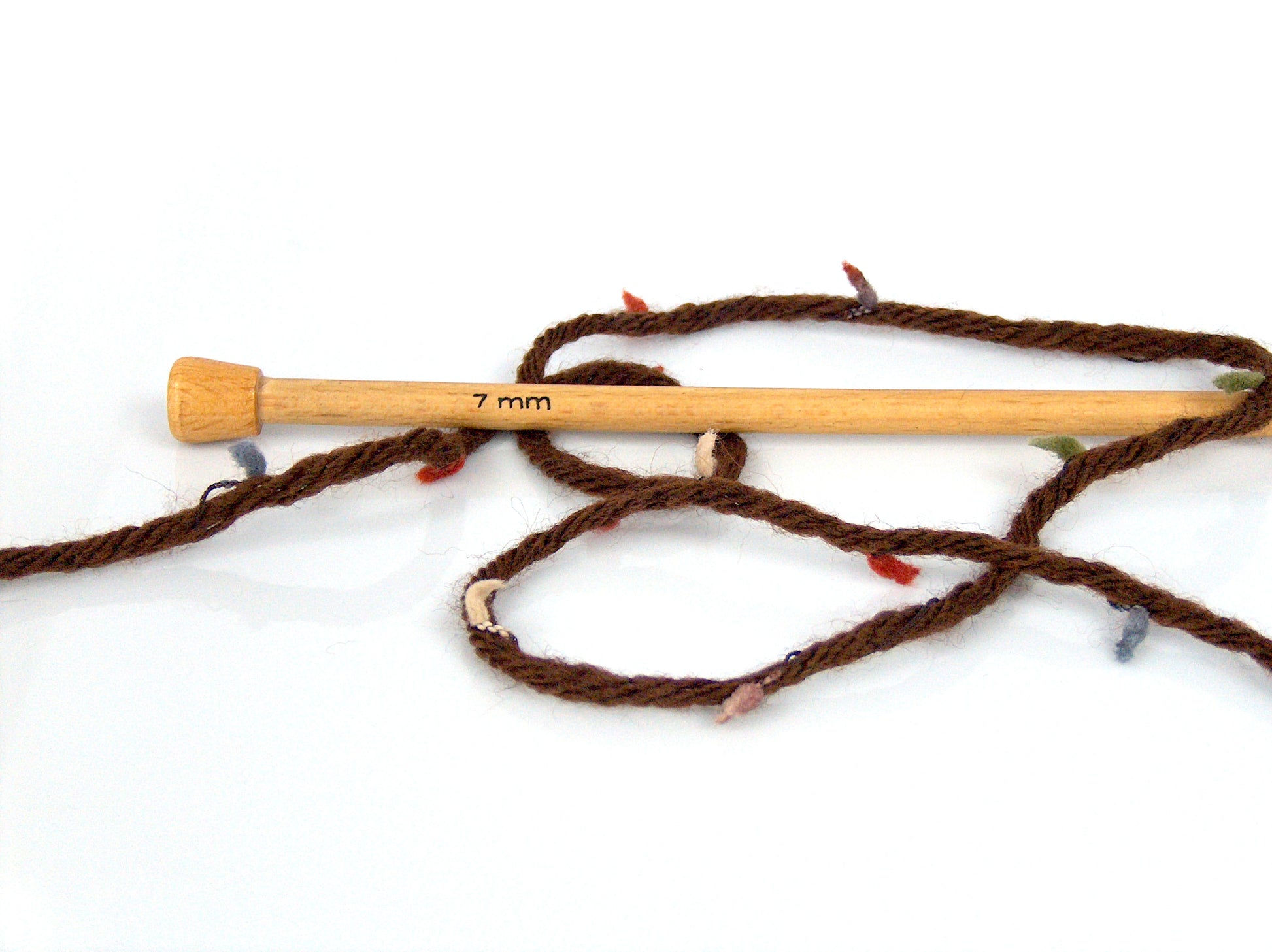 Snowdrop Brown fnt2-77061