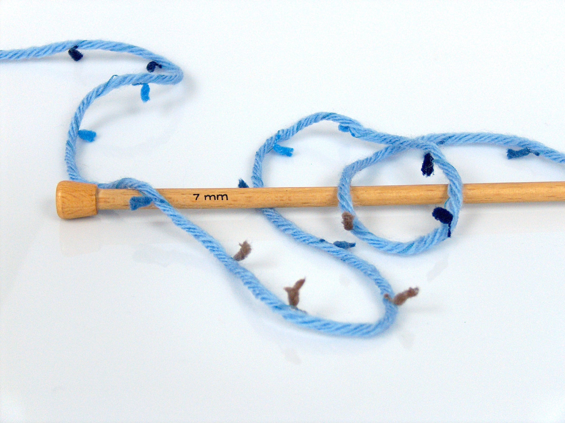 Snowdrop Blue fnt2-77064