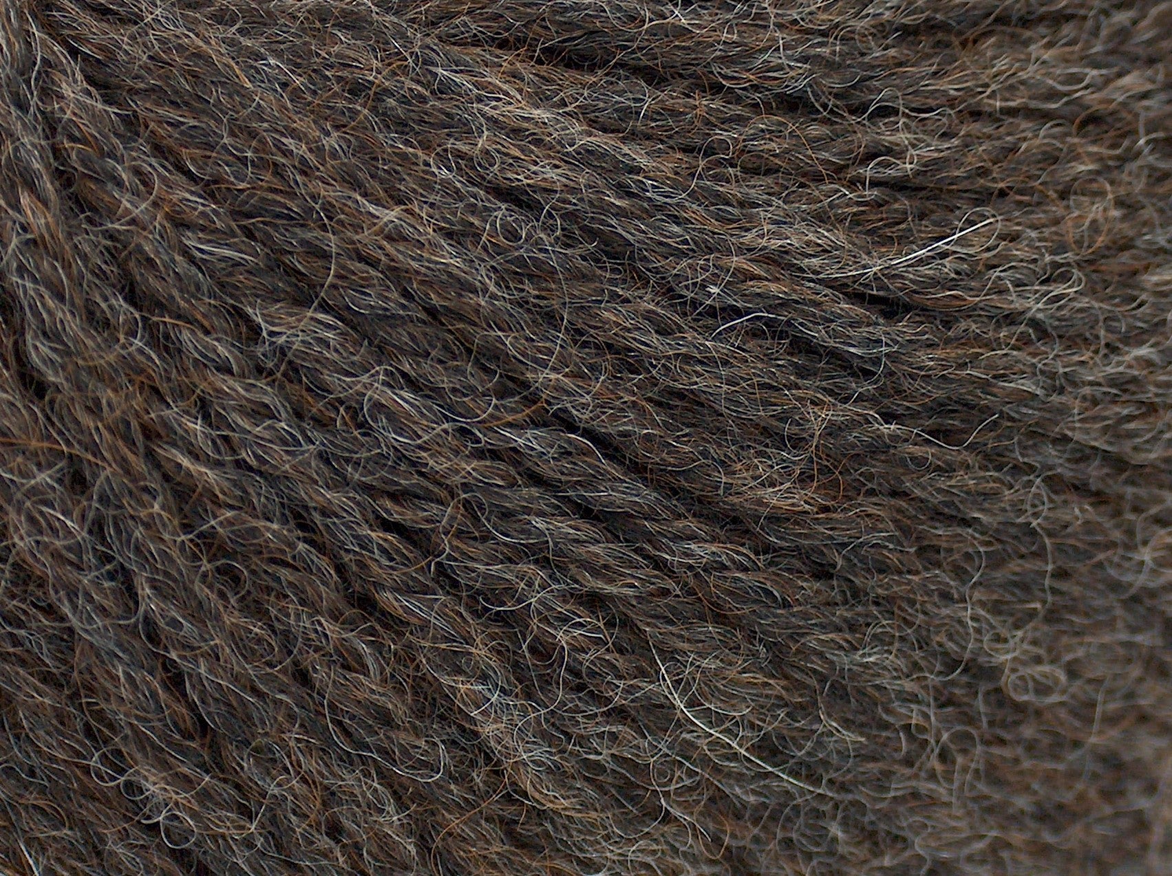 Alpaca DK Brown fnt2-77115