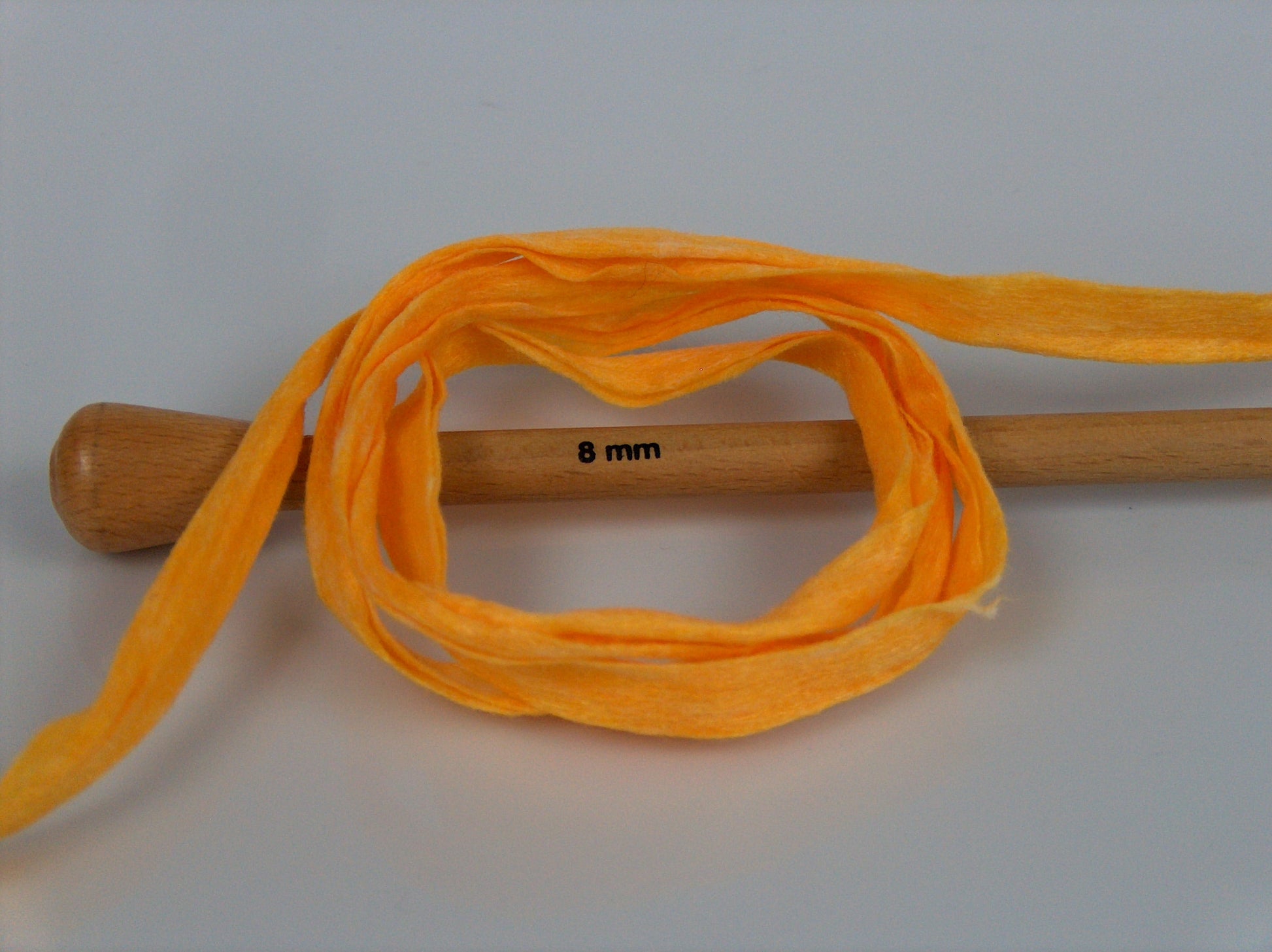 Paper Ribbon Yellow fnt2-77159
