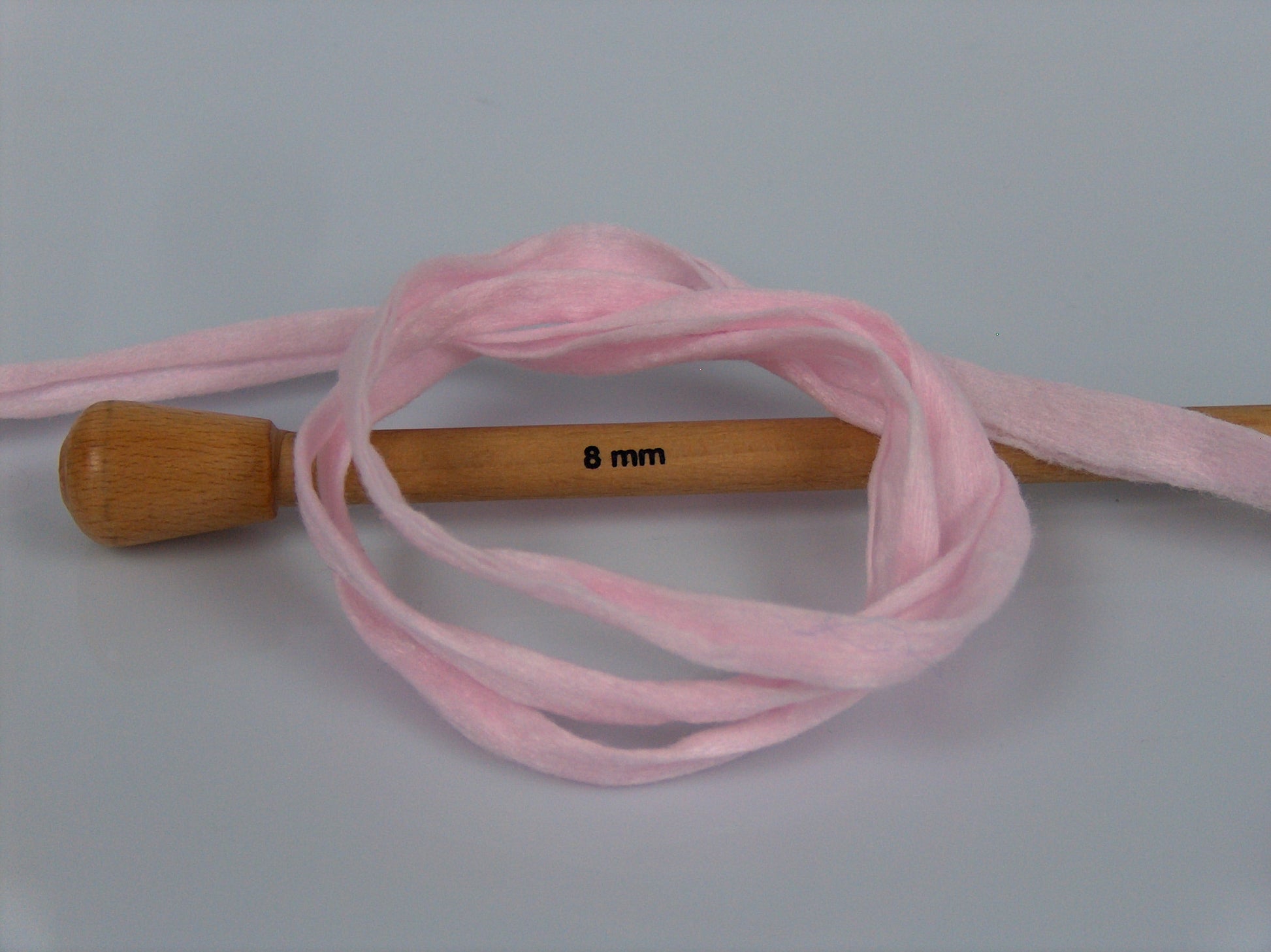Paper Ribbon Baby Pink fnt2-77160