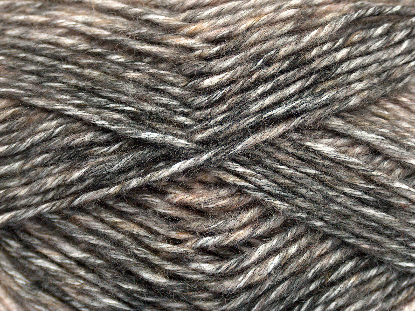 Mega Star Black, Cream, Light Salmon fnt2-77389