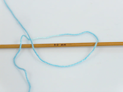 Biscuit Blue Shades, White fnt2-77488