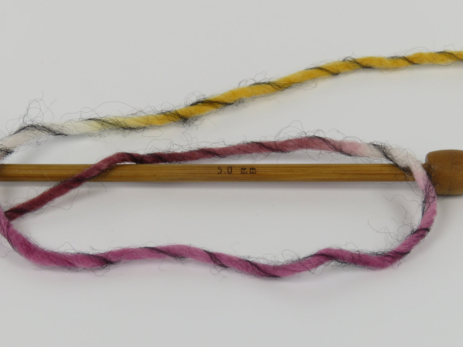 Armonia Lana Maroon Shades, Gold, Black, White fnt2-77897