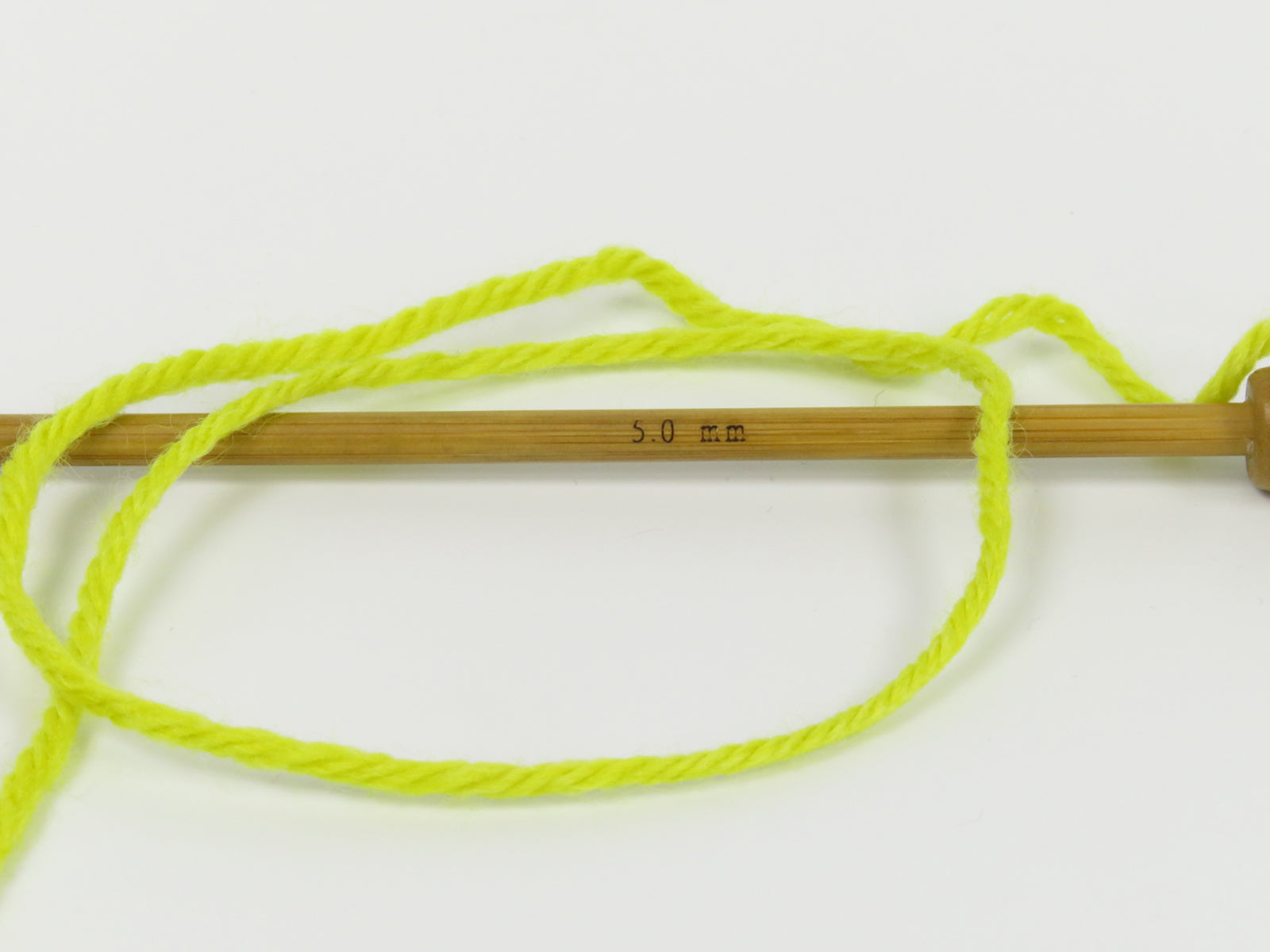 Superwash Wool Bamboo Pistachio Green fnt2-77988