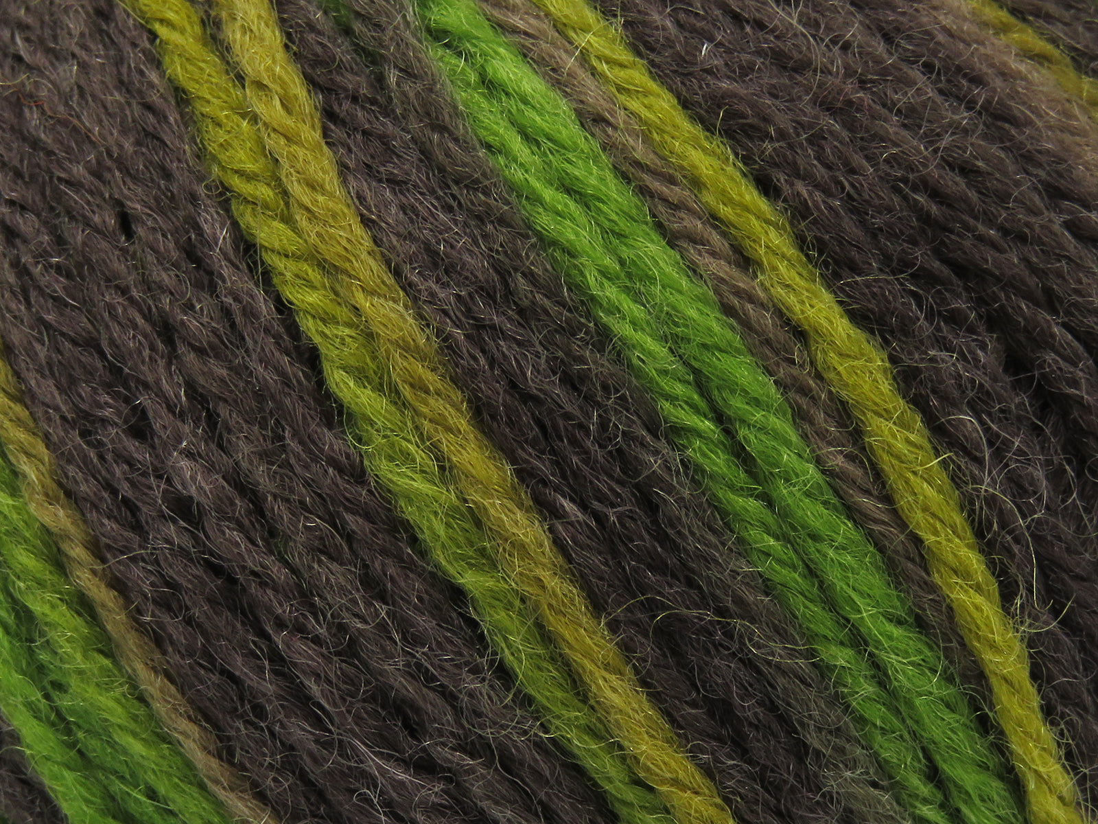 Pure Wool Magic Green Shades, Camel Shades fnt2-78252