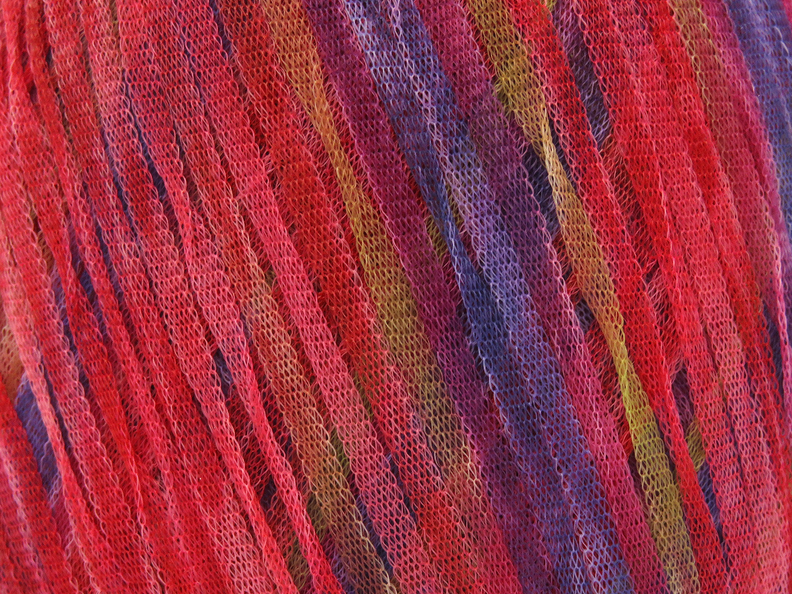 Aria Fresca Red Shades, Purple, Green fnt2-78327