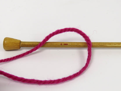 Organic Wool Bulky Fuchsia fnt2-78804