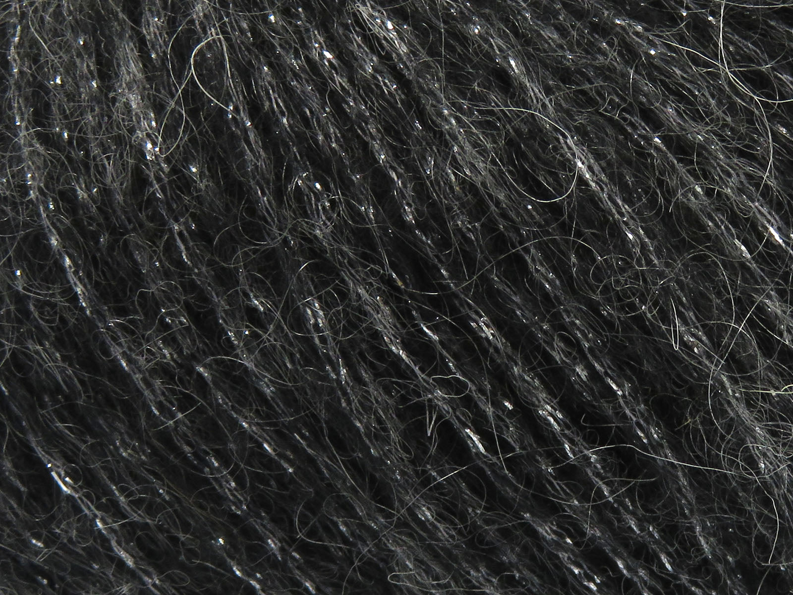 Charm Black fnt2-80423