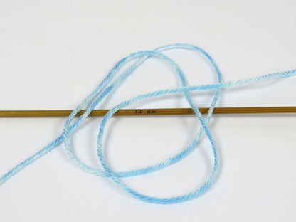 Cakes AntiPilling Spray Blue Shades, White fnt2-80484