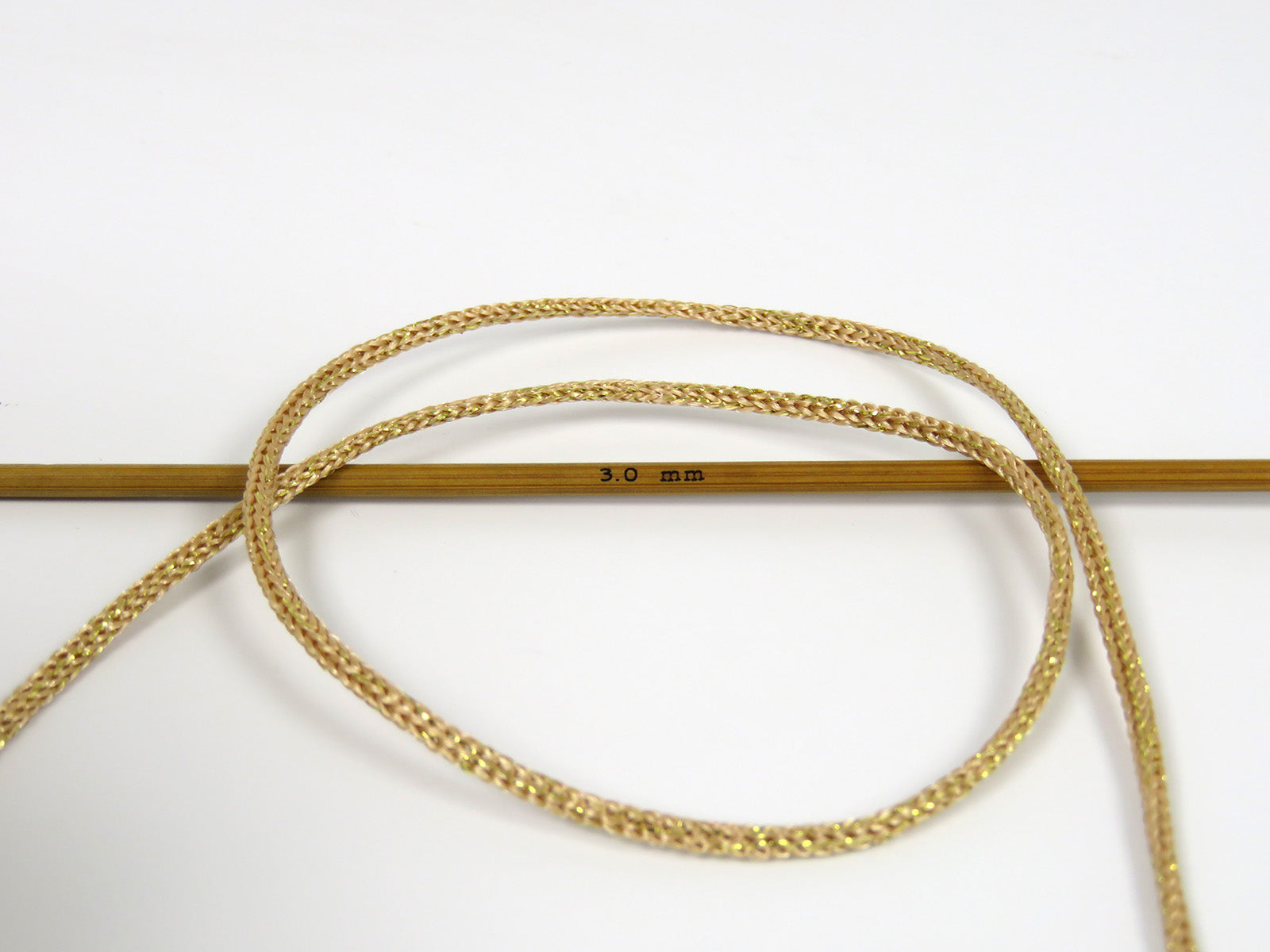 Macrame Bulky Glitz Light Brown, Gold fnt2-81230