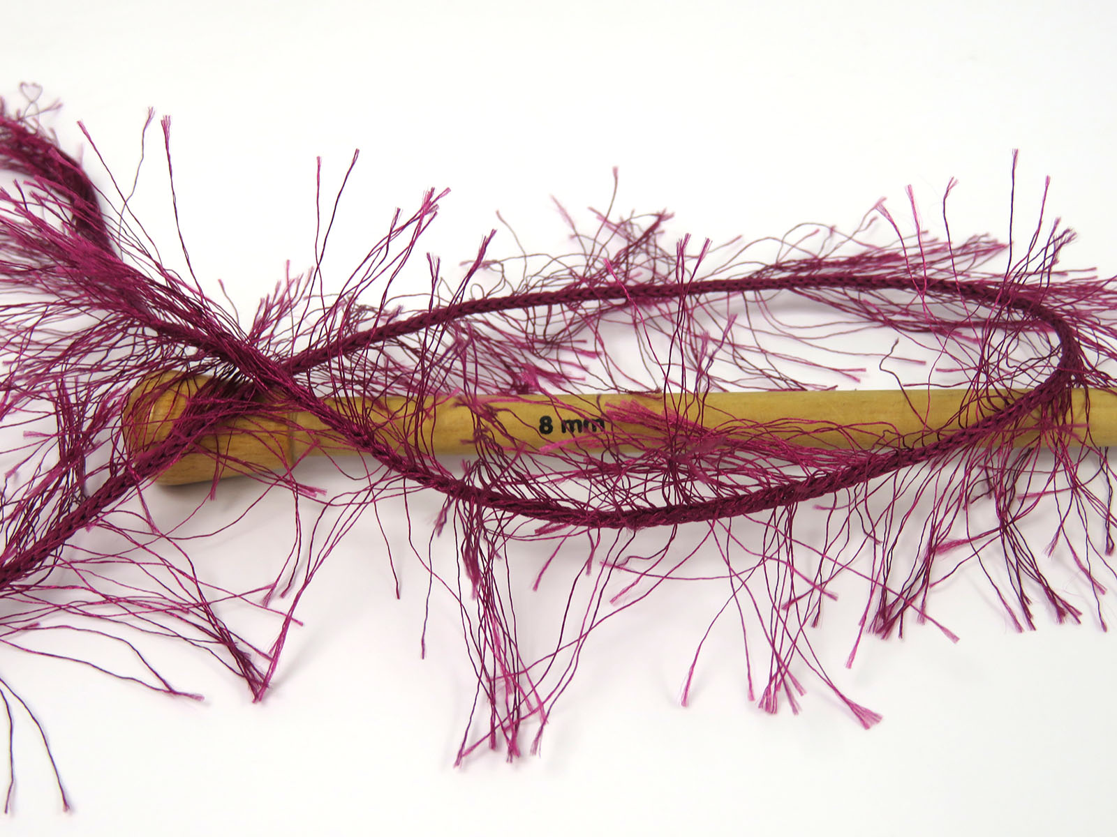 Eyelash Bulky Burgundy Sku:fnt2-81840