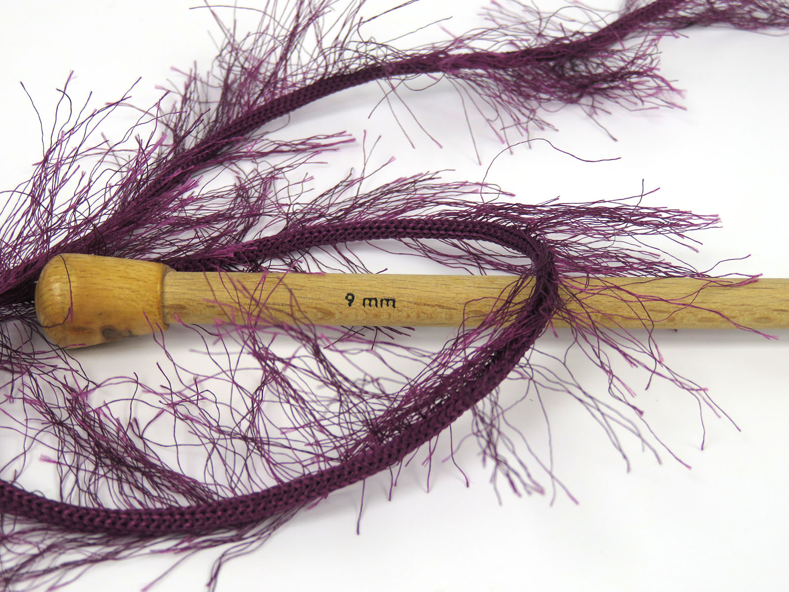 Eyelash Superbulky Purple Sku:fnt2-81866