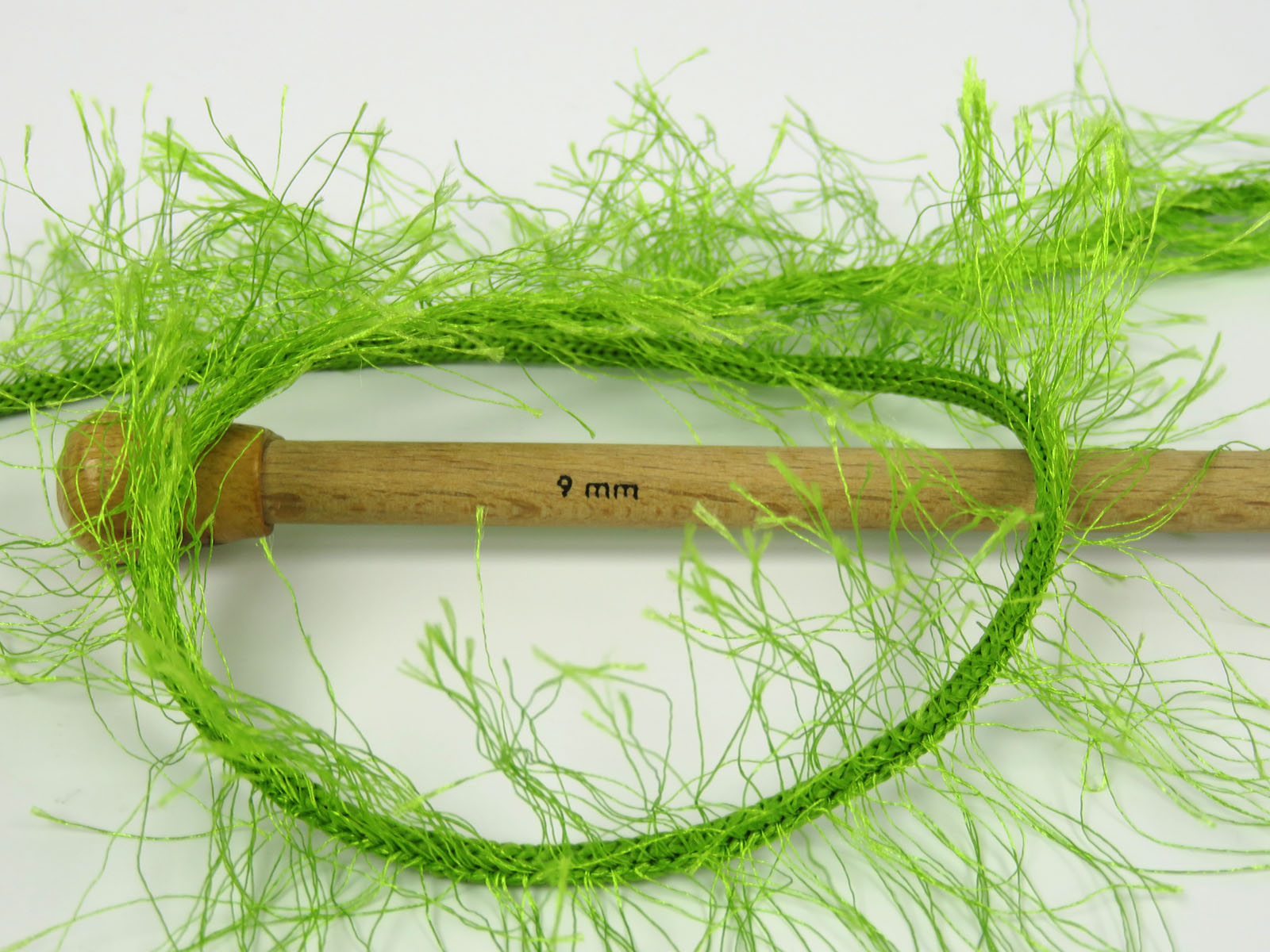 Eyelash Superbulky Green Sku:fnt2-81873