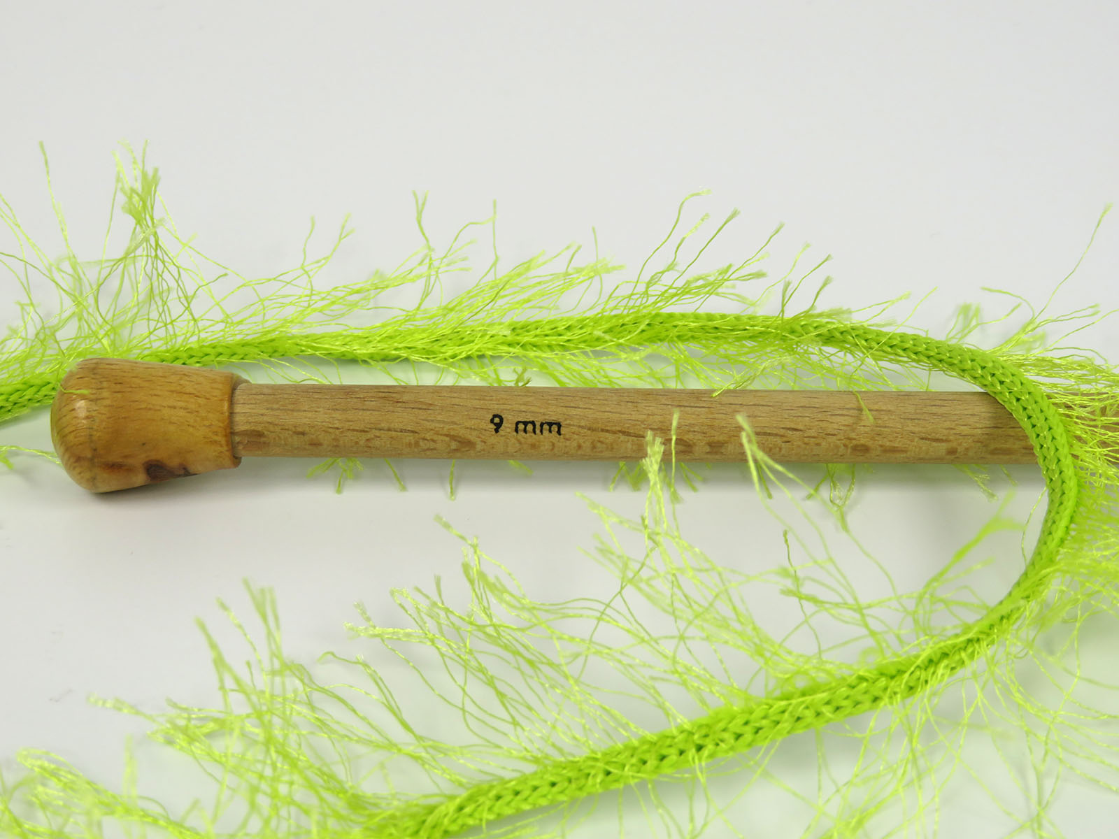 Eyelash Superbulky Pistachio Green Sku:fnt2-81875