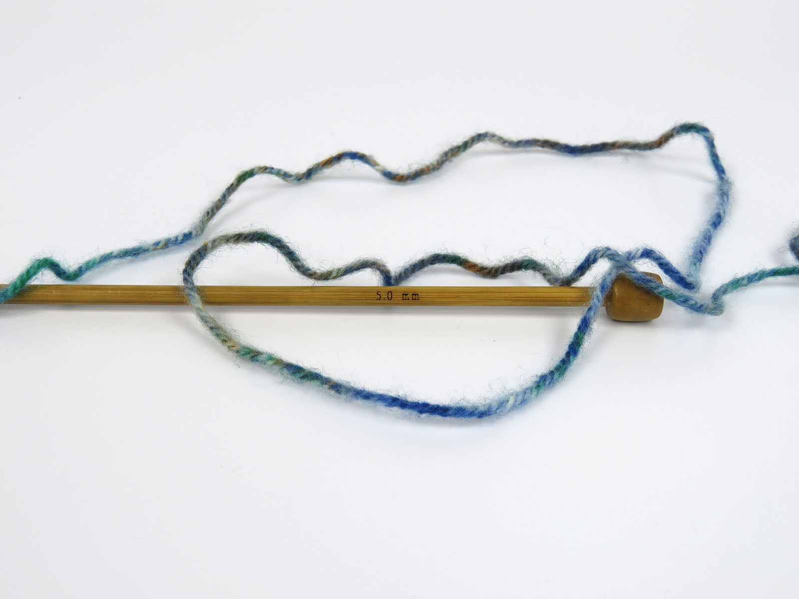 Wool Varicolor Worsted Blue Shades, Green, Brown, Gold fnt2-81950