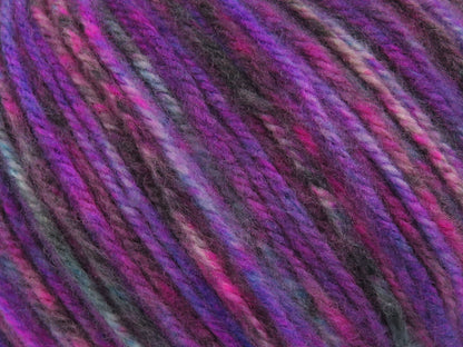 Wool Varicolor Worsted Purple Shades, Blue, Grey, Black fnt2-81954
