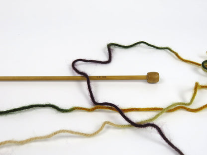Wool Varicolor Worsted Brown Shades, Gold, Green, Maroon fnt2-81960