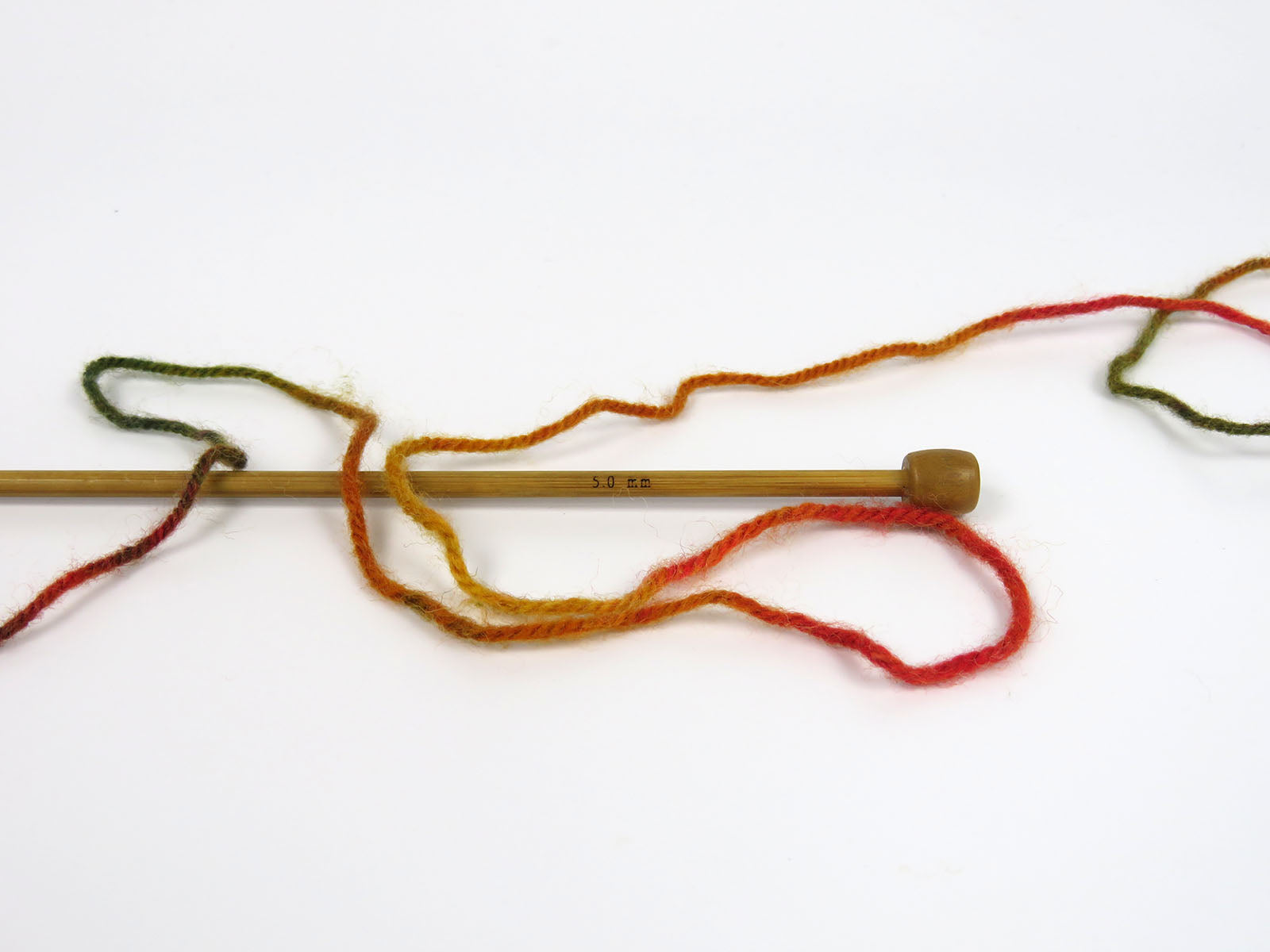 Wool Varicolor Worsted Gold Shades, Green, Red Shades fnt2-81962