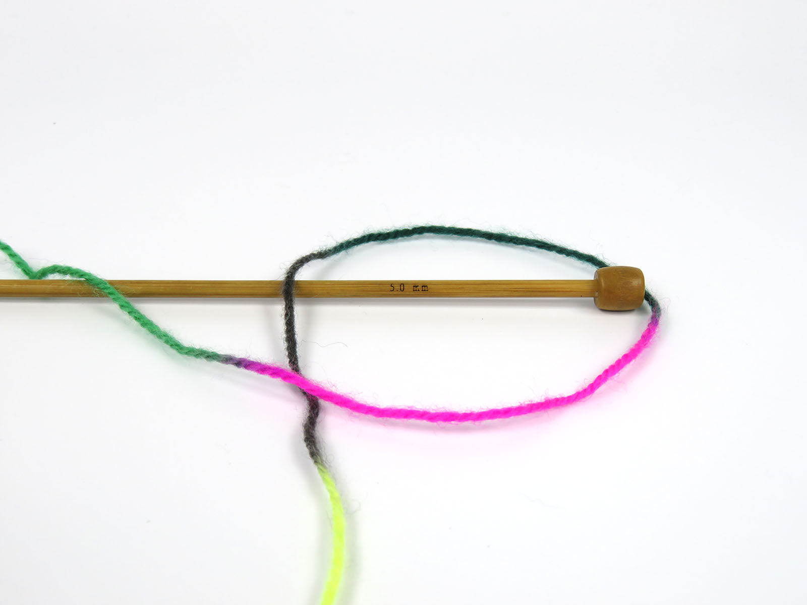 Wool Varicolor Worsted Green Shades, Fuchsia, Purple fnt2-81977