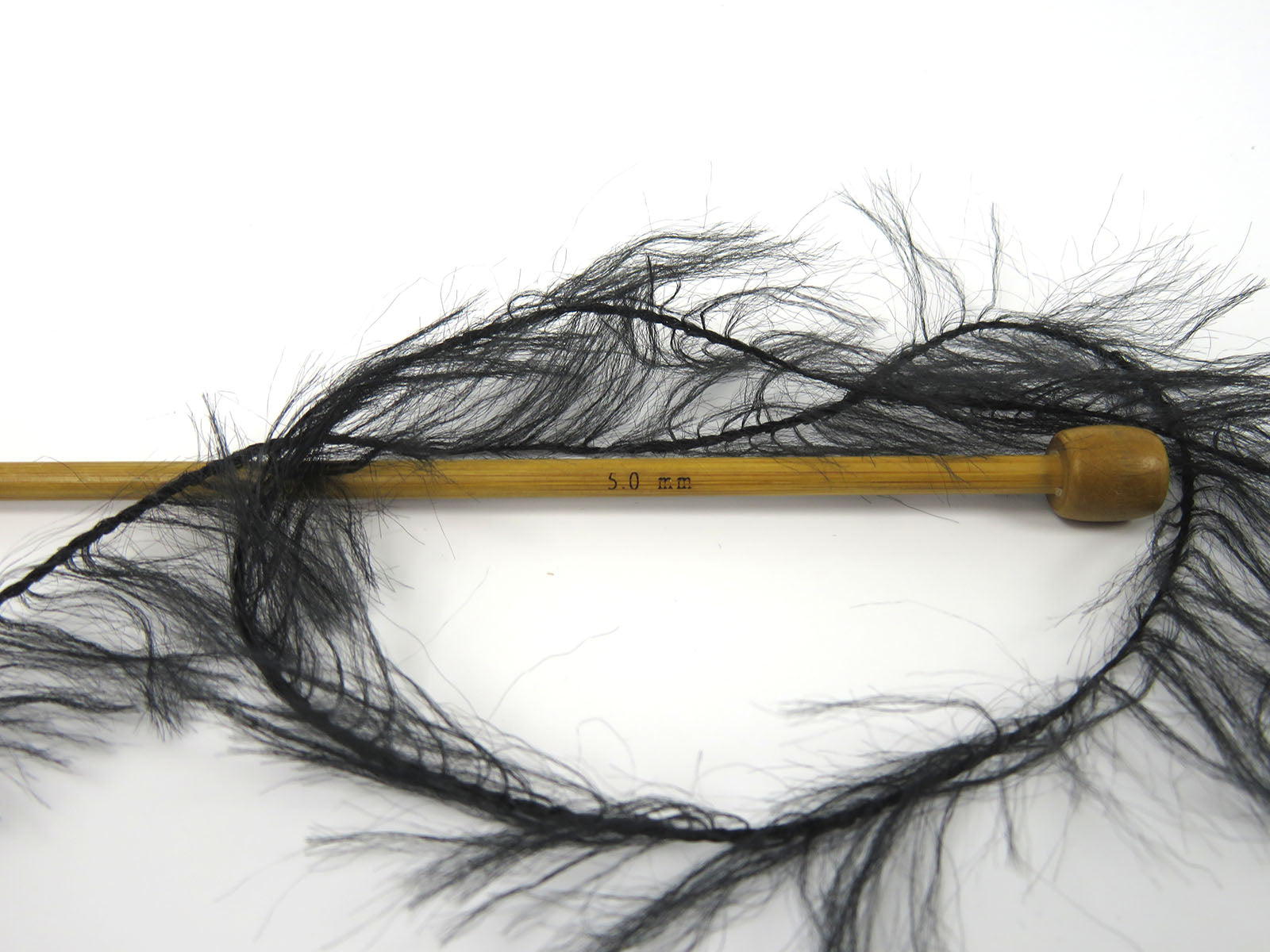 Faux Feather Black Sku:fnt2-82176