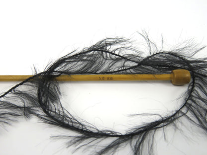 Faux Feather Black Sku:fnt2-82176