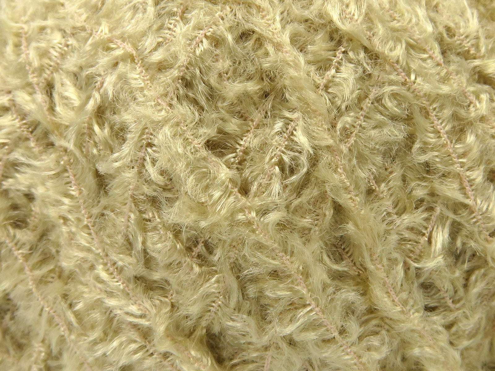 Viscose Fur Cream Sku:fnt2-82454