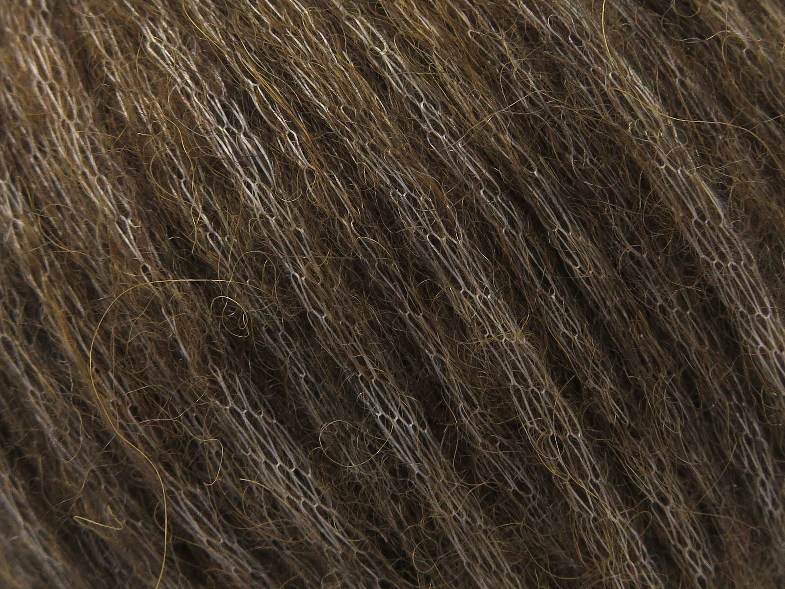 Baby Alpaca Air Brown fnt2-82516