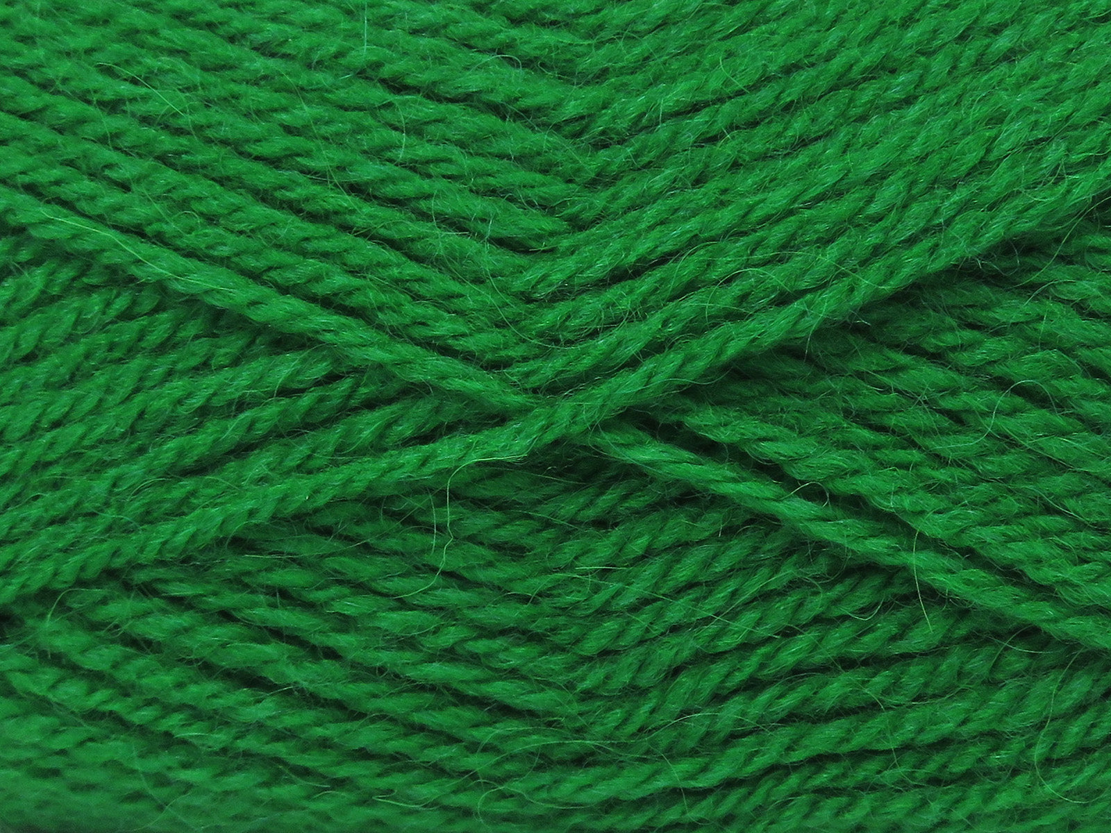 Angora Luxe Green fnt2-82699