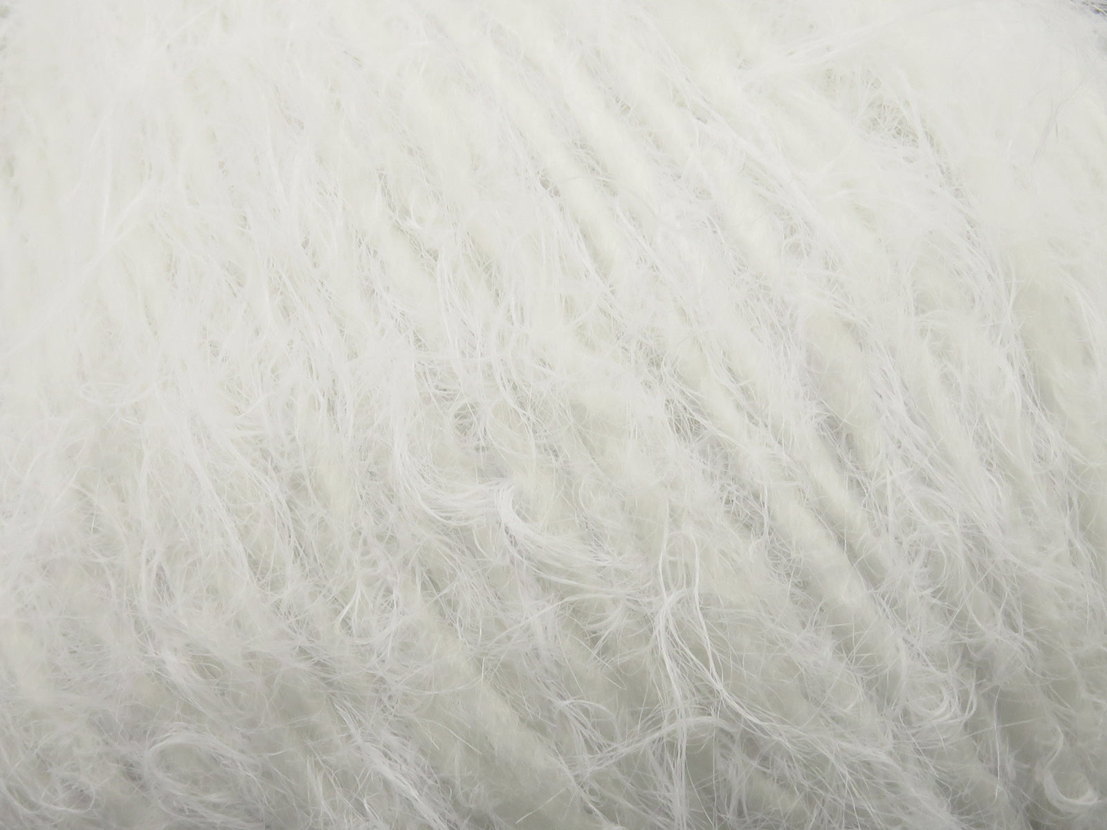 Merino Fur Worsted Ecru fnt2-82824