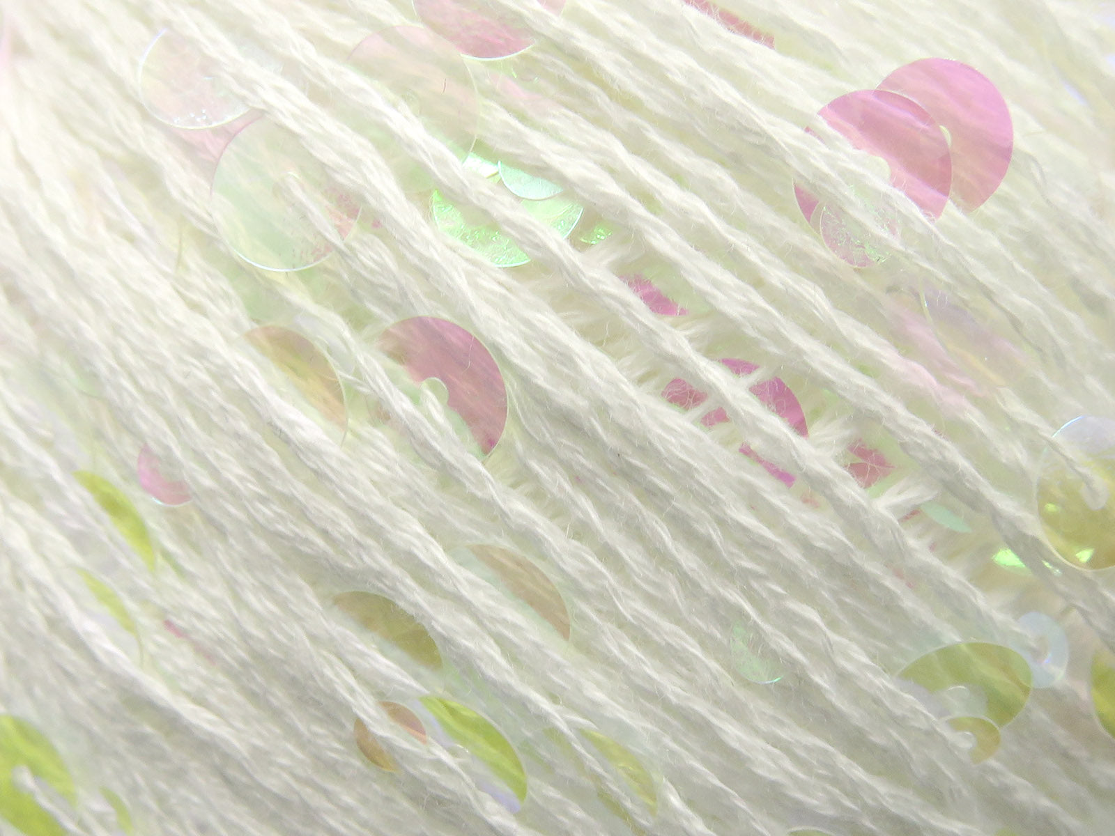Cotton Paillette White fnt2-82907
