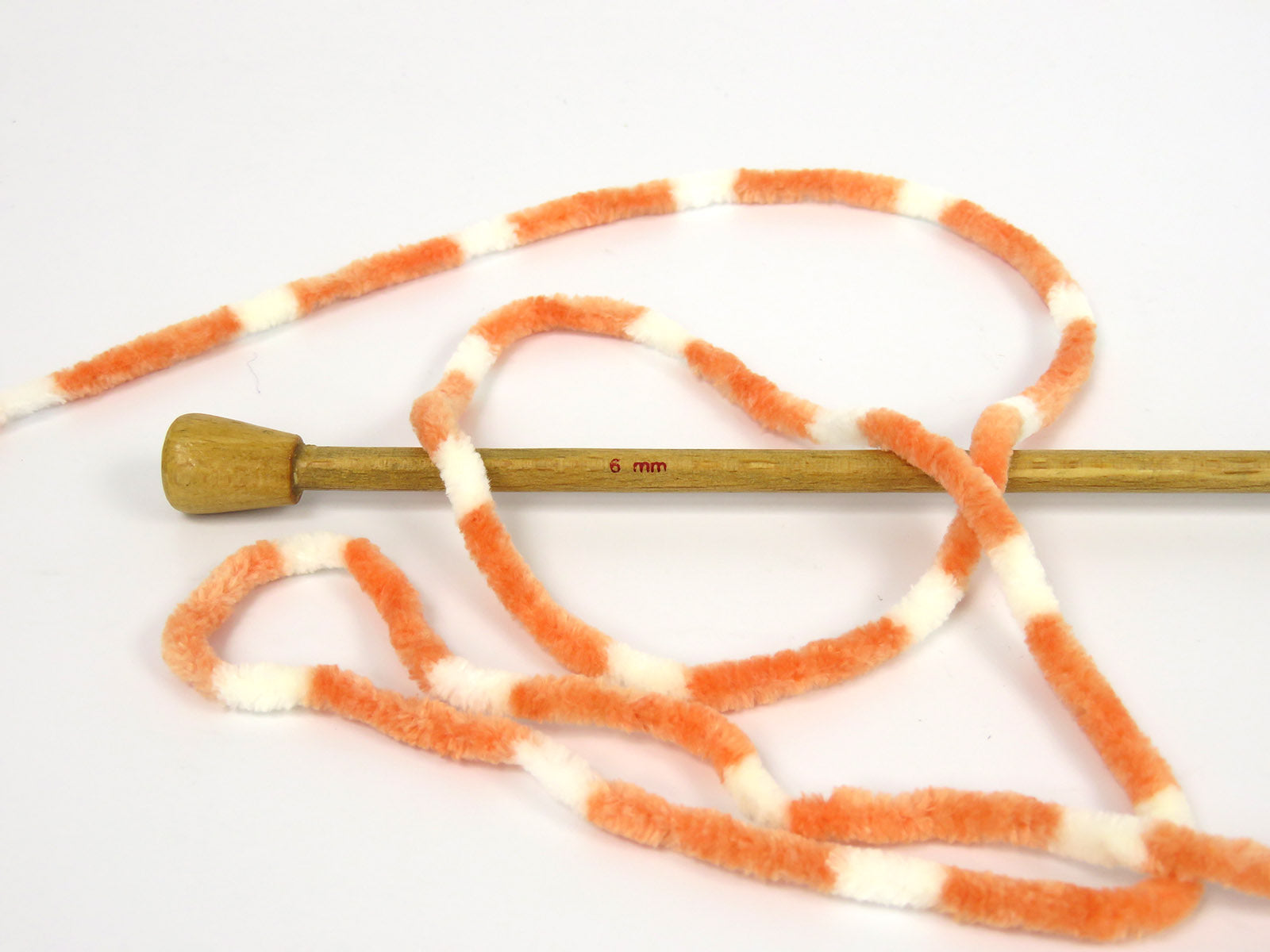 Chenille Baby Colors Salmon, White fnt2-82932