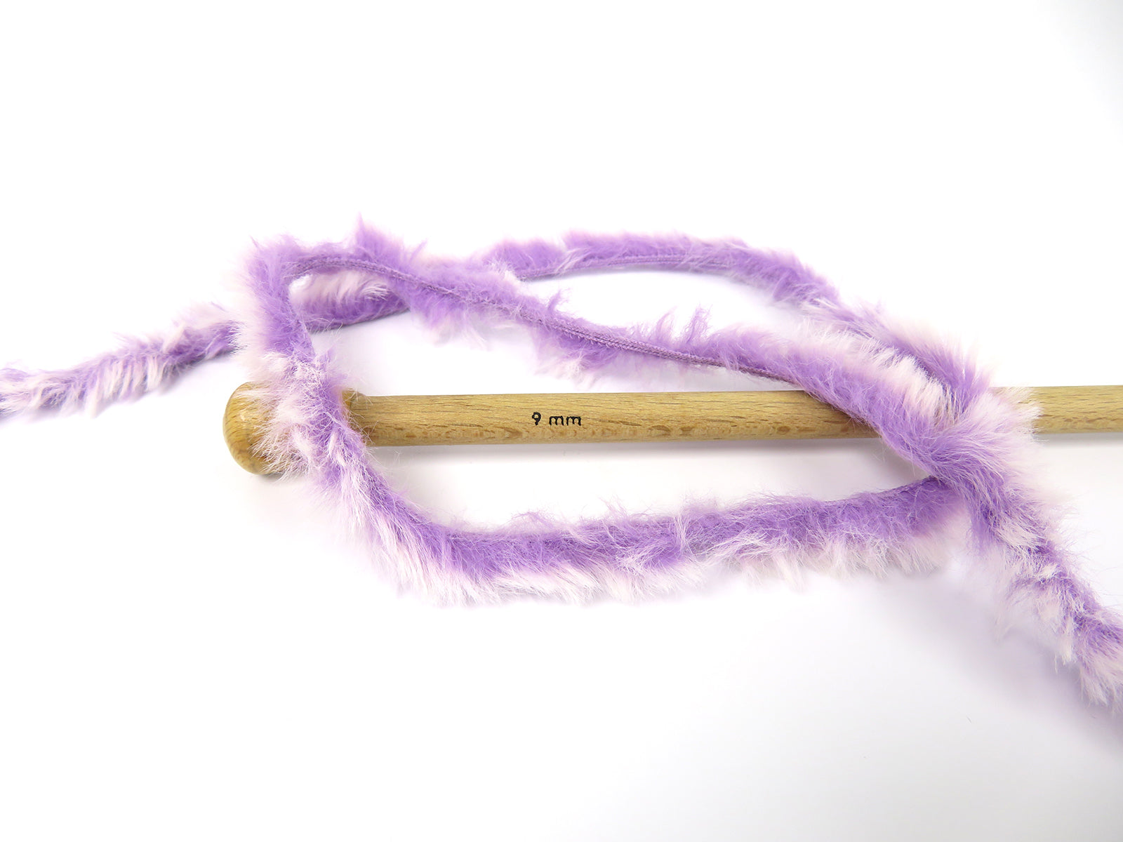 Bunny Fur Lilac, White Sku:fnt2-82972