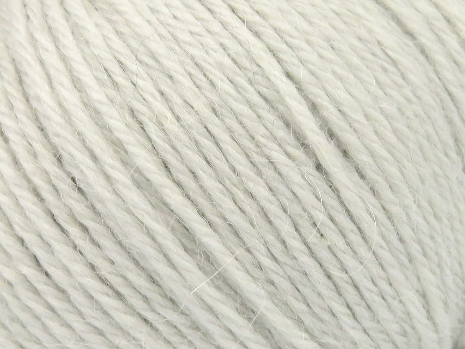 Baby Alpaca Light Grey Sku:fnt2-82985