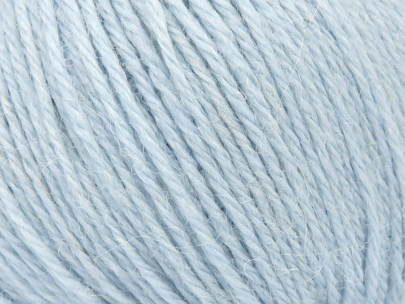 Baby Alpaca Baby Blue Sku:fnt2-82991