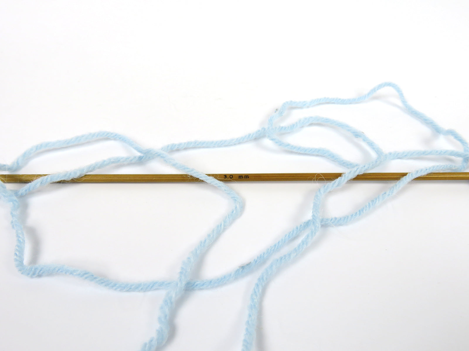 Alpaca Paillette Baby Blue fnt2-83269