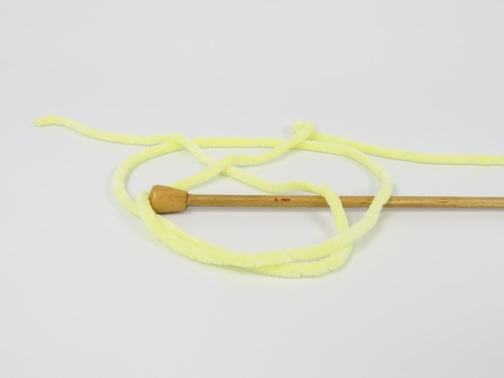 Chenille Baby Lemon Yellow fnt2-83857