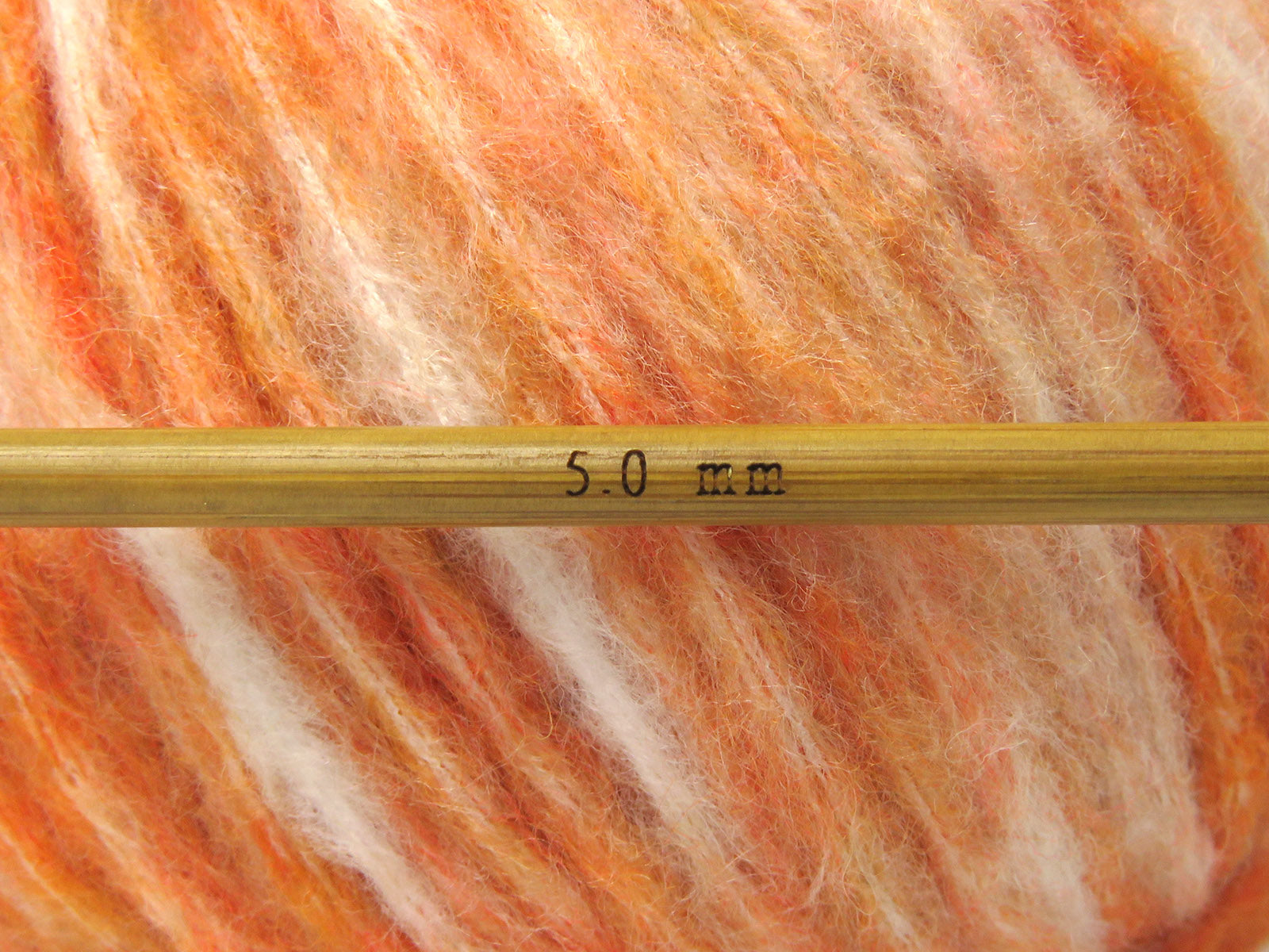 Air Wool Spots Orange Shades, White fnt2-83981