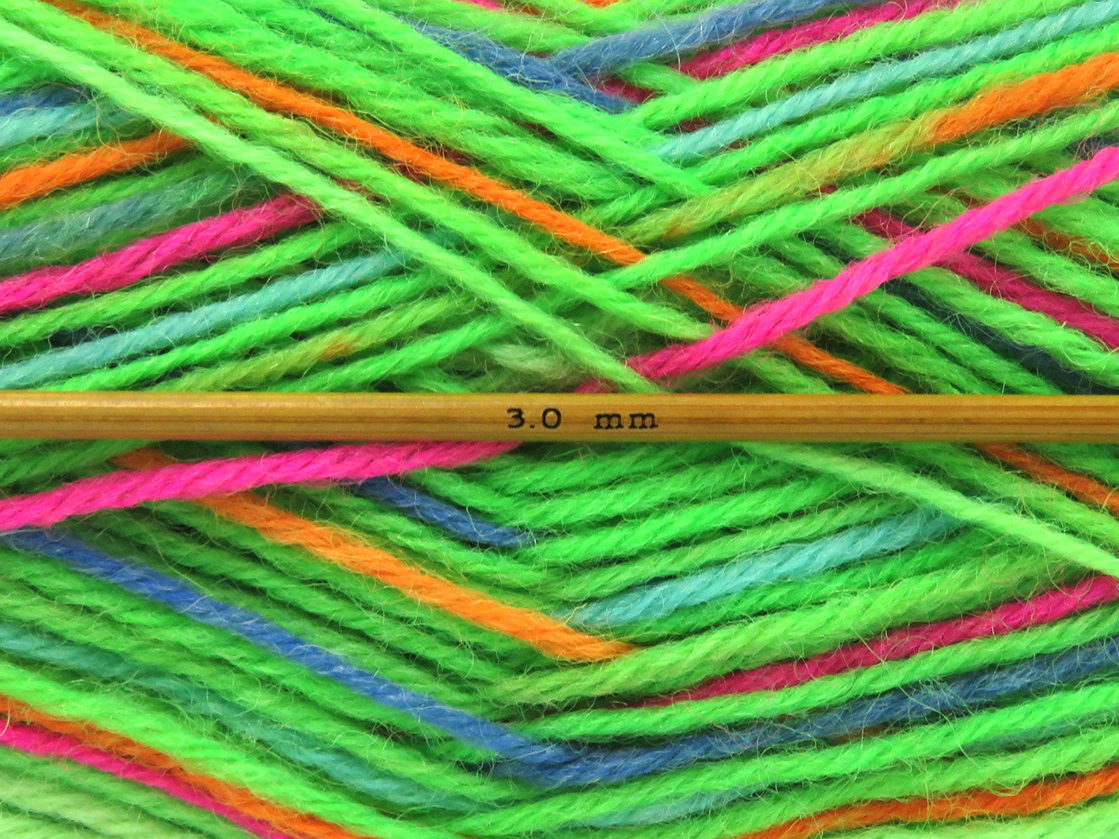 Sock Varicolor Green Shades, Blue Shades, Fuchsia fnt2-84075
