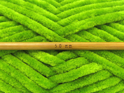 Chenille Baby Bright Green fnt2-84119