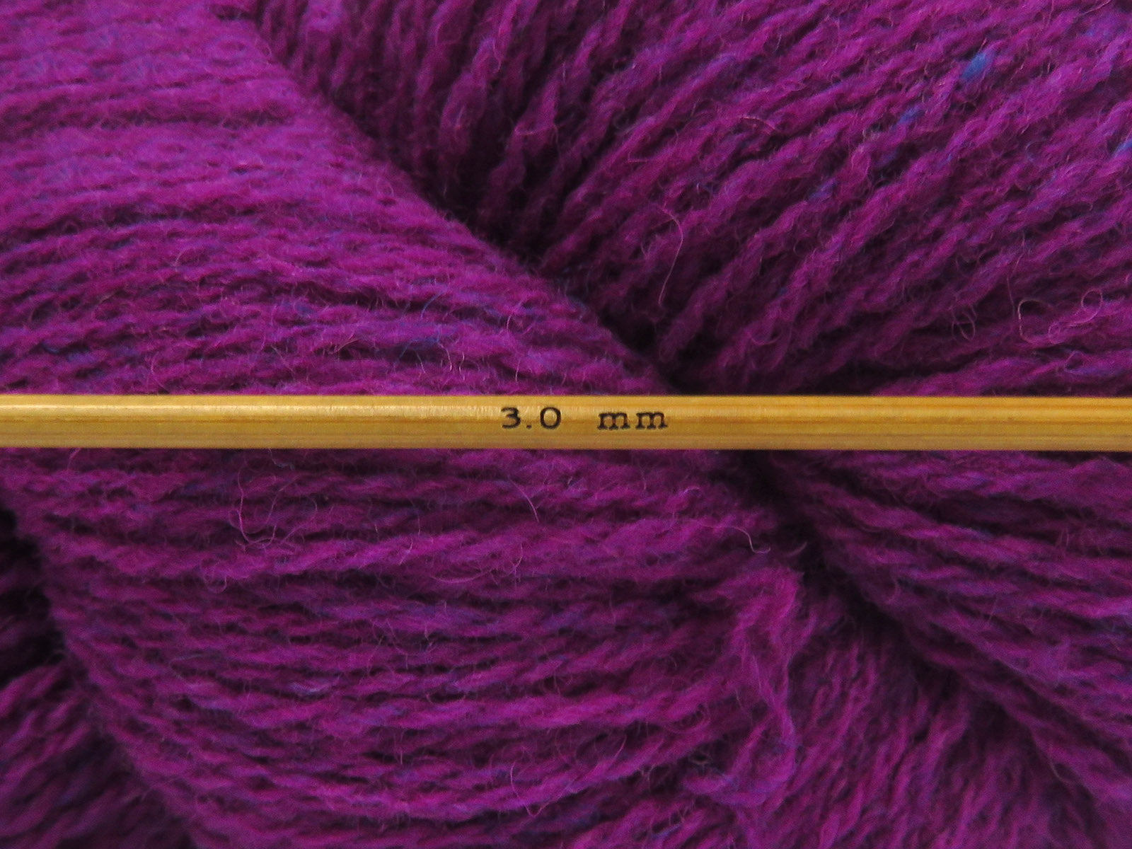 Shetland Wool Purple fnt2-84183