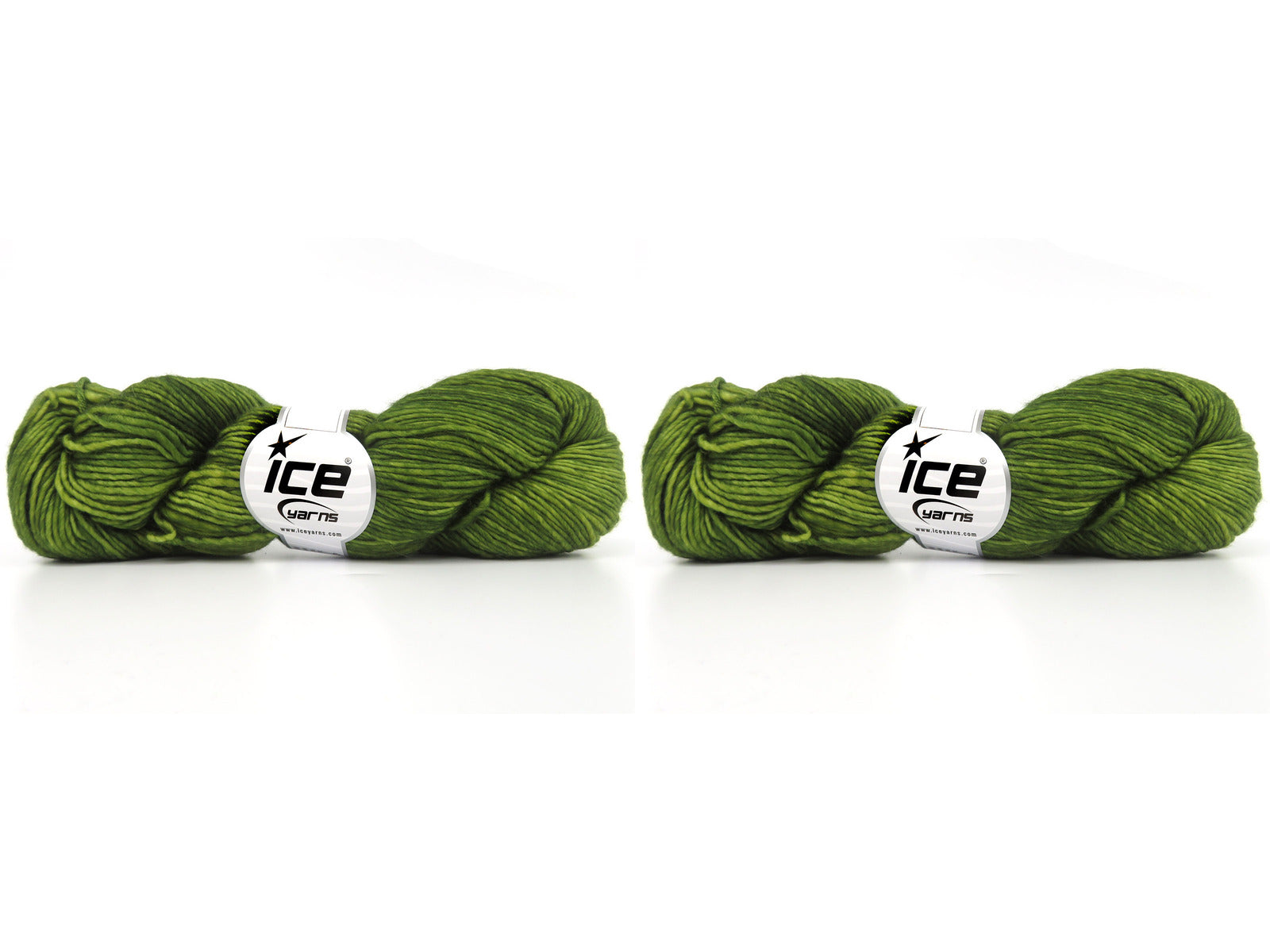 Hand Dyed Superwash Merino Green Melange fnt2-84221