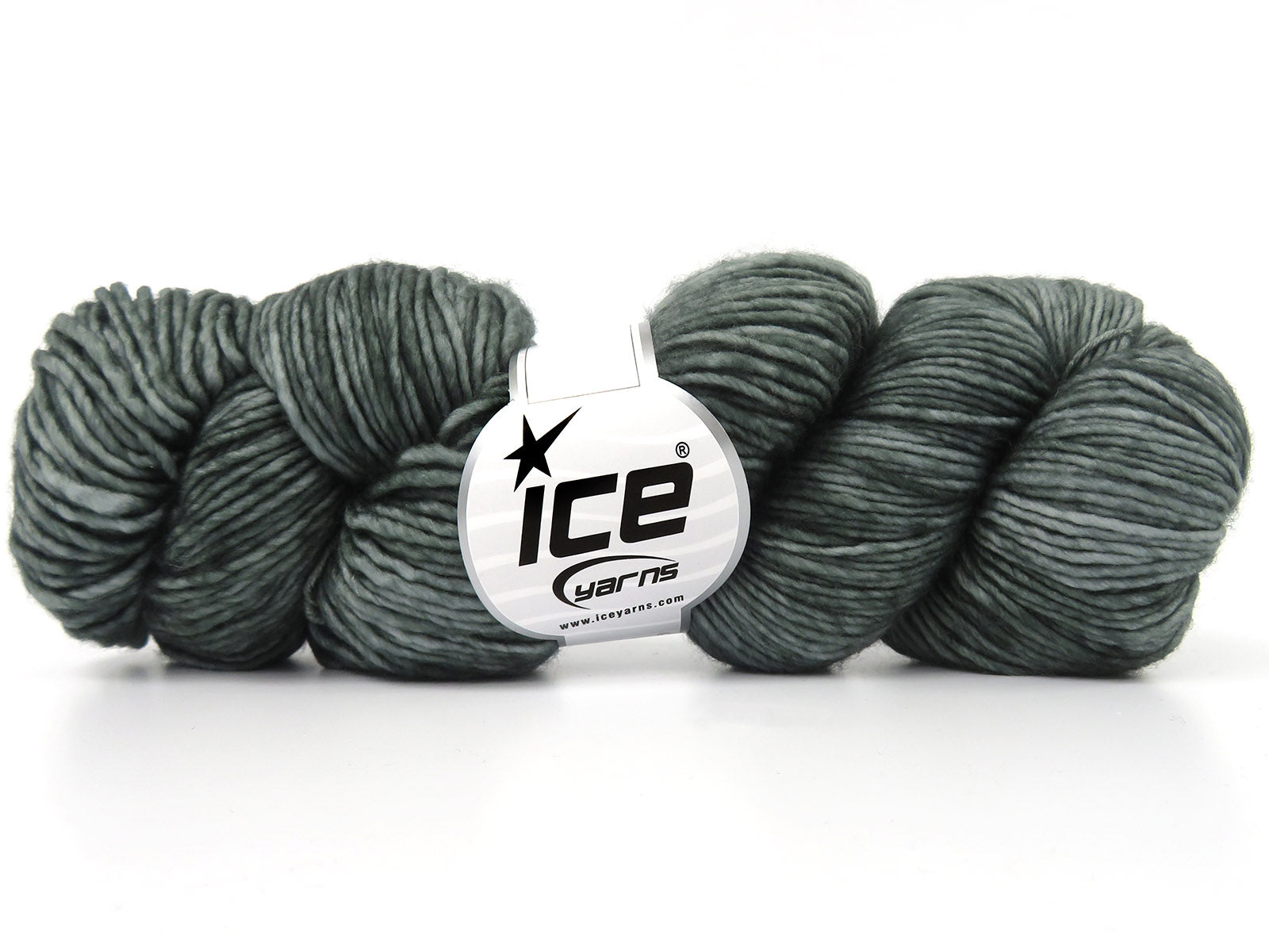 Hand Dyed Superwash Merino Oil Green Melange fnt2-84222