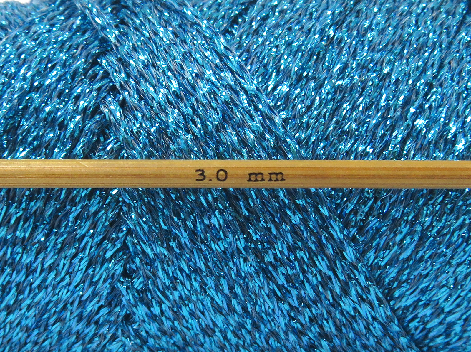 Gleamy Turquoise fnt2-84261