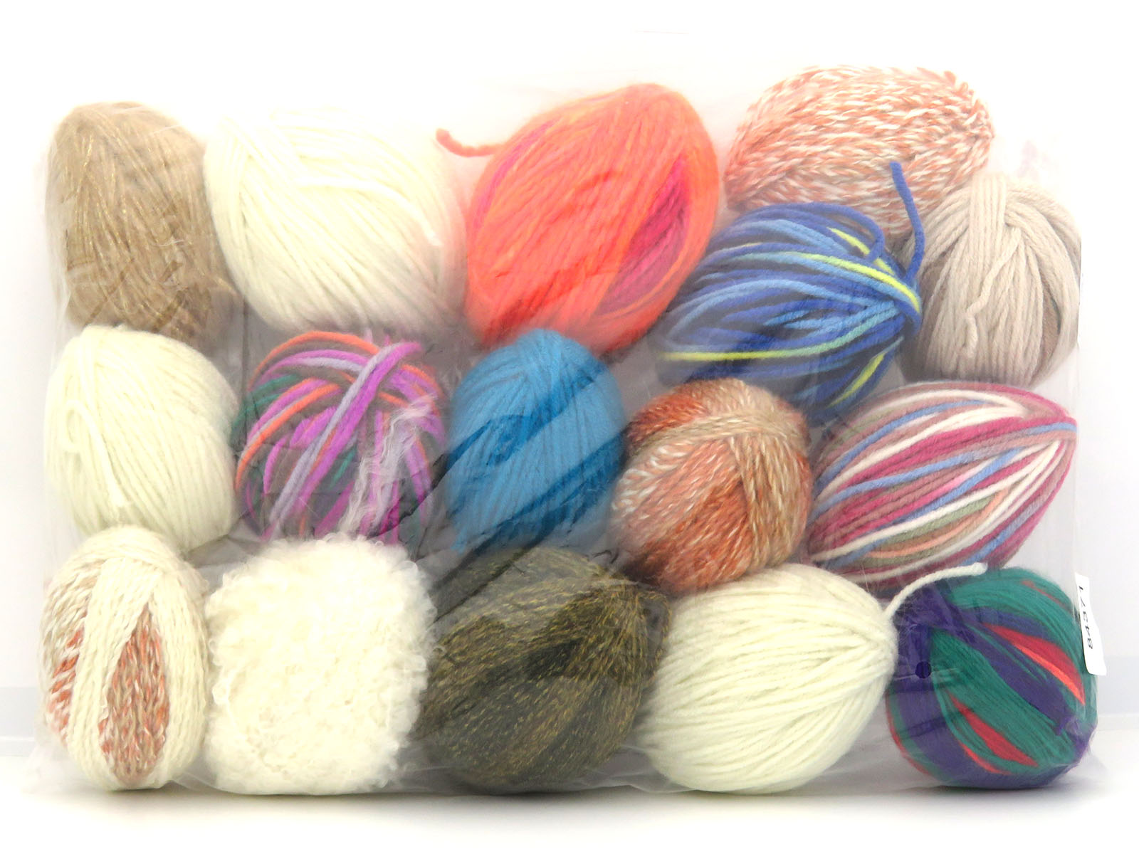 Leftover Self Striping Yarns Mixed Lot fnt2-84372