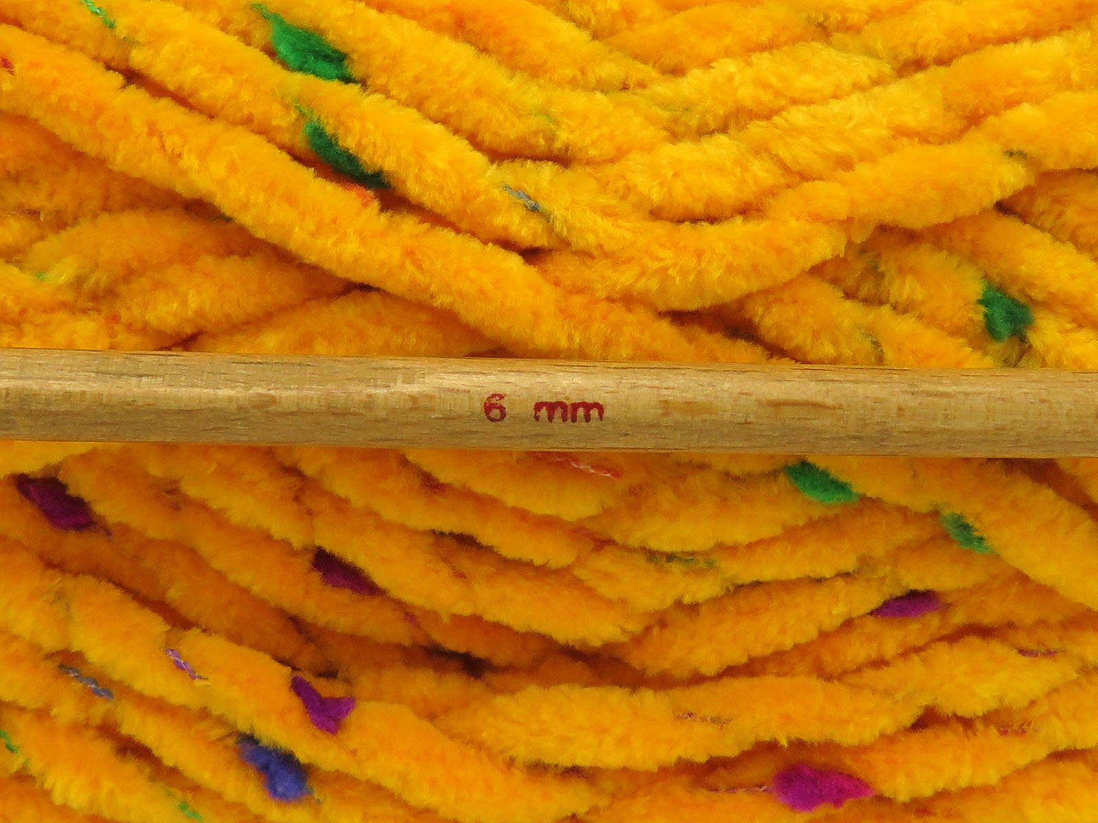 Chenille Baby Tweed Dark Yellow fnt2-84391