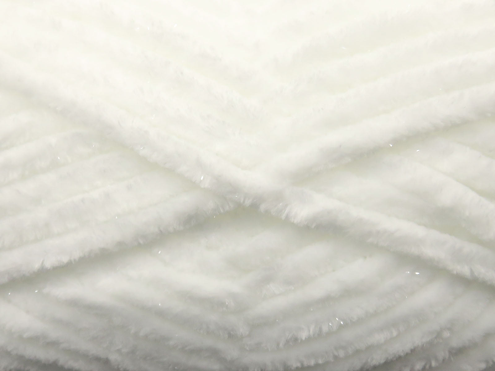 Chenille Baby Glitz White fnt2-84410