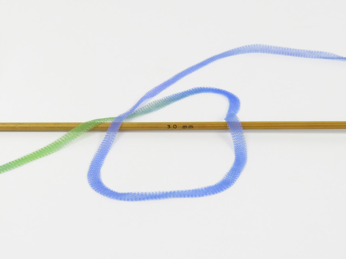 Spiral Air Ribbon Blue Shades, Green Shades fnt2-84500
