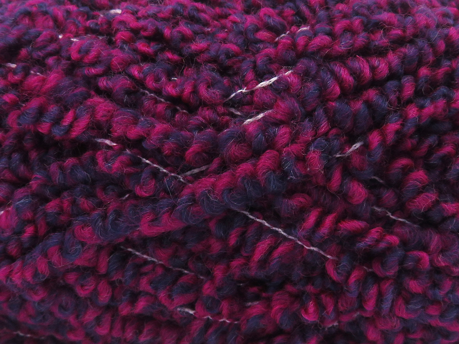 Merino Boucleron Purple, Dark Fuchsia fnt2-84739